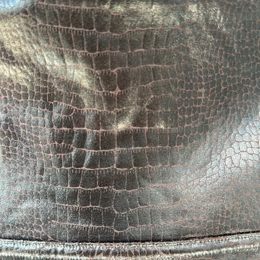 NWT Spanx Faux Leather Croc Shine Leggings in Black/Brown size Large - Picture 4 of 9